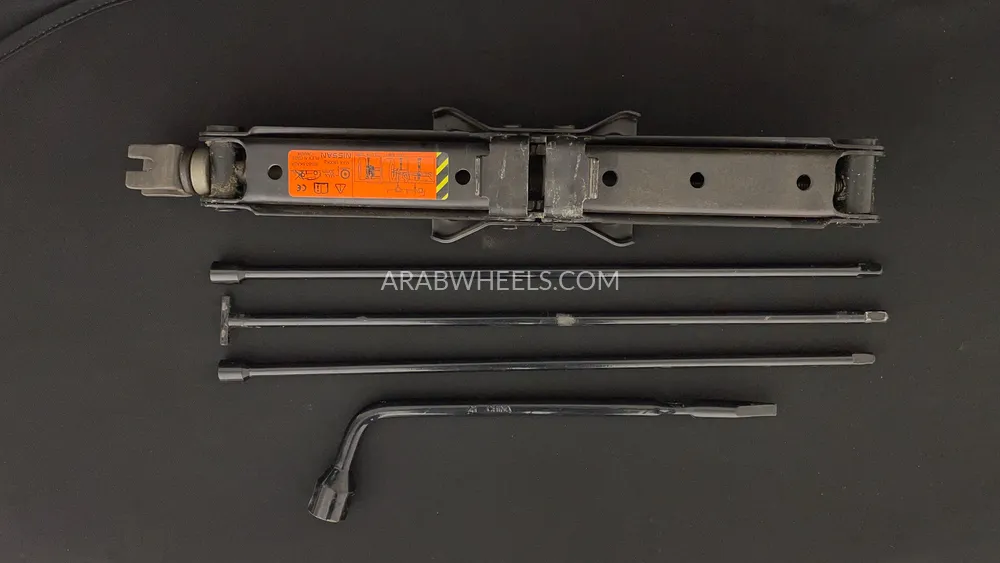 Nissan Xterra 2021 for Sale in Dubai Image-33