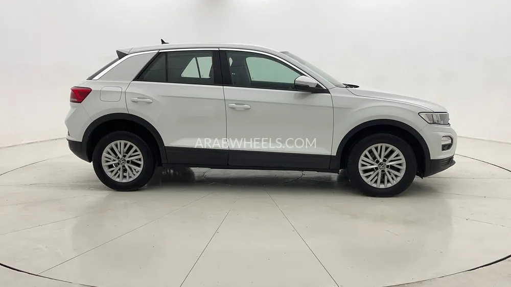 Volkswagen T Roc 2021 for Sale in Dubai Image-2