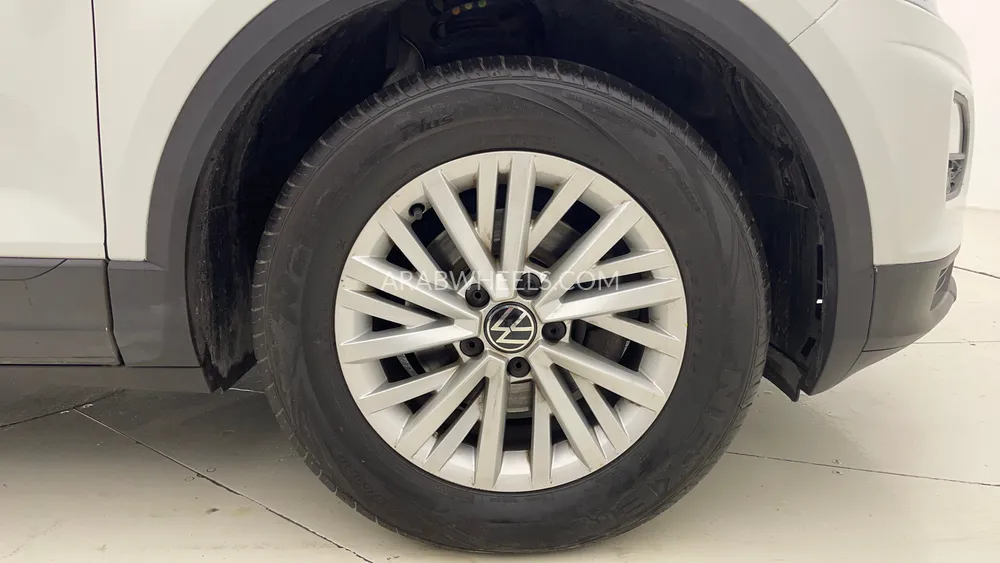 Volkswagen T Roc 2021 for Sale in Dubai Image-10