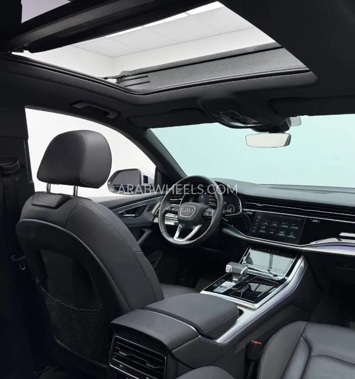 Audi Q8 2020 for Sale in Dubai Image-12