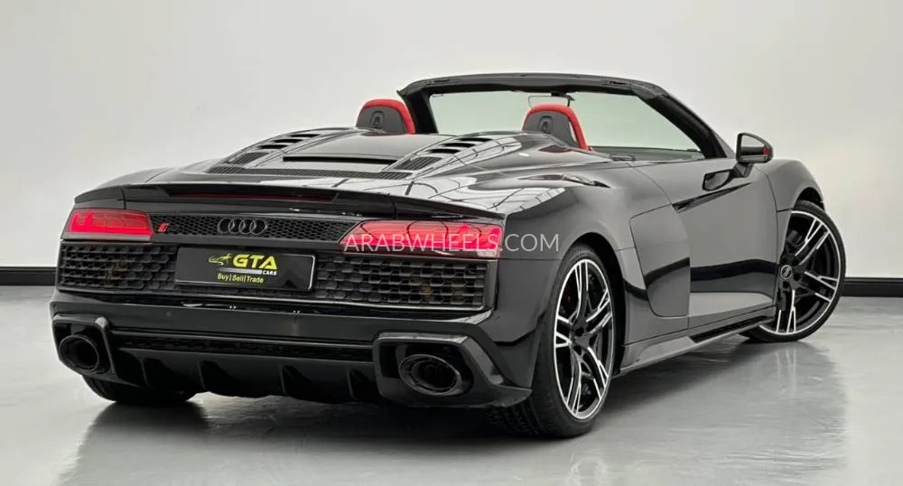 Audi R8 2022 for Sale in Dubai Image-5