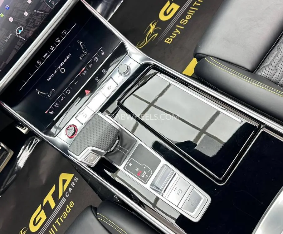 Audi RS 7 2021 for Sale in Dubai Image-14