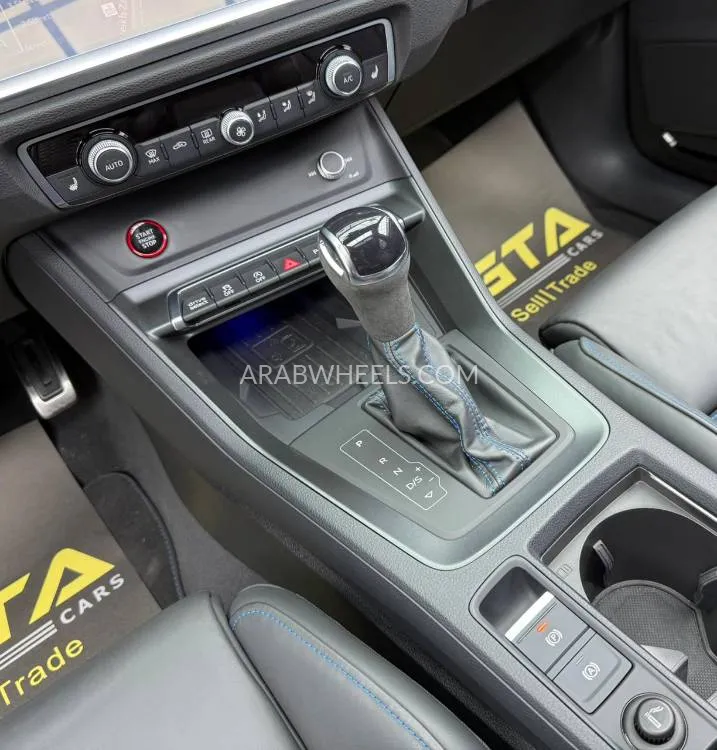 أودي RS Q3 2023 for Sale in دبي Image-18