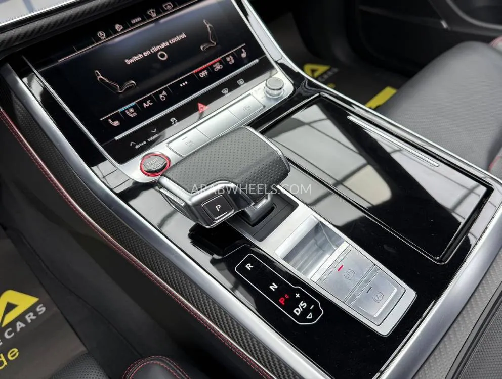 أودي RS Q8 2021 for Sale in دبي Image-18