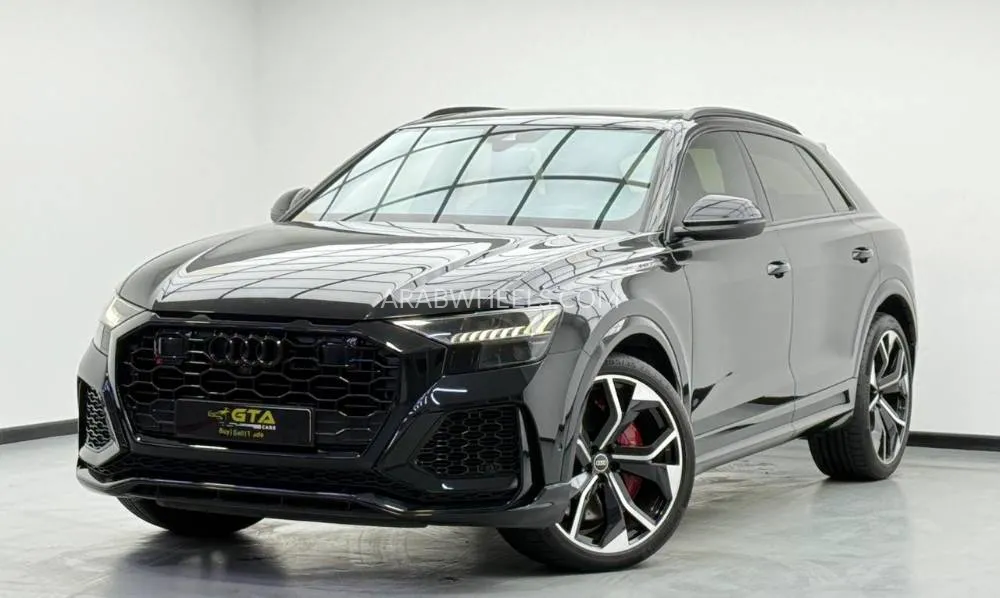 أودي RS Q8 2023 for Sale in دبي Image-3