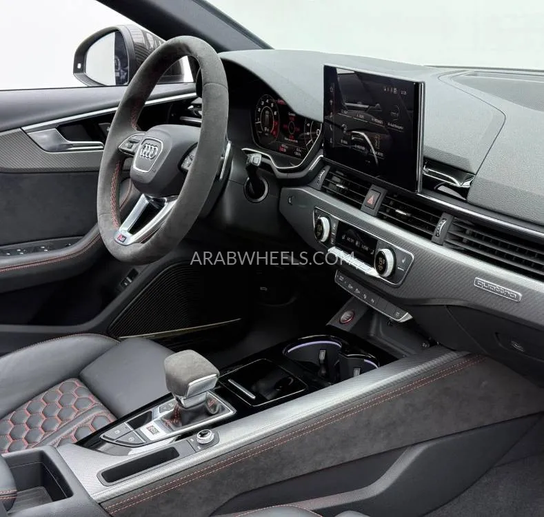 Audi RS4 2023 for Sale in Dubai Image-7
