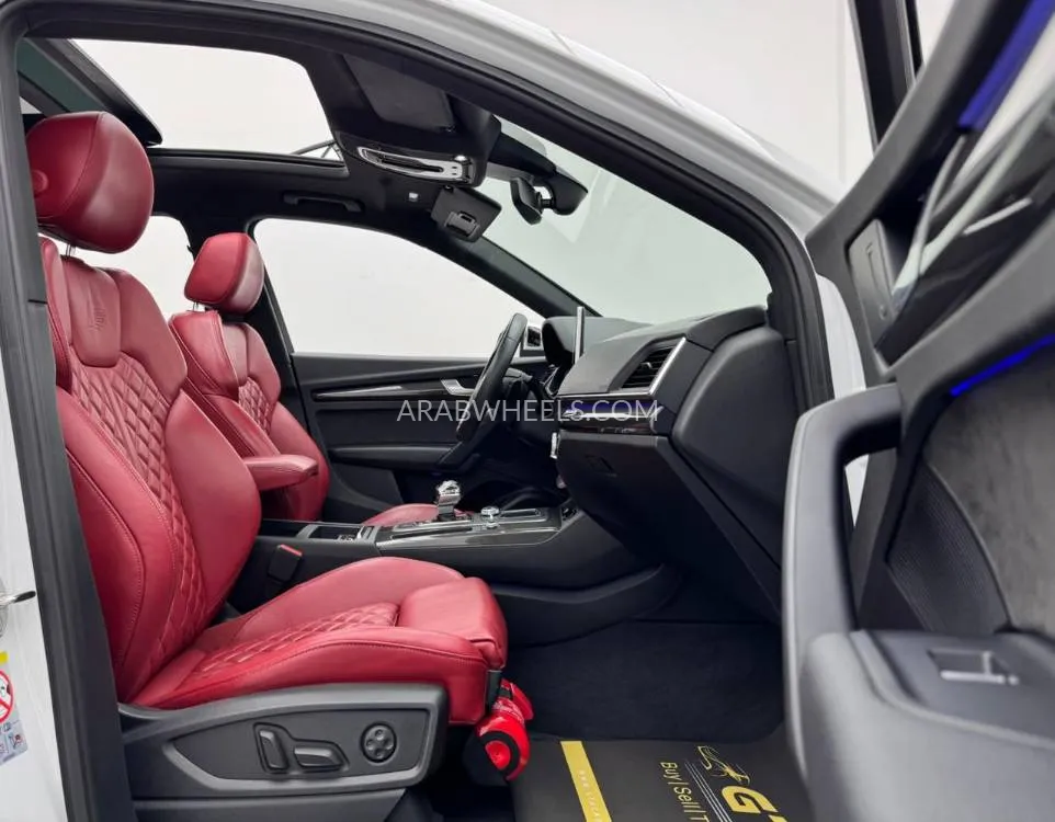 Audi SQ5 2020 for Sale in Dubai Image-12