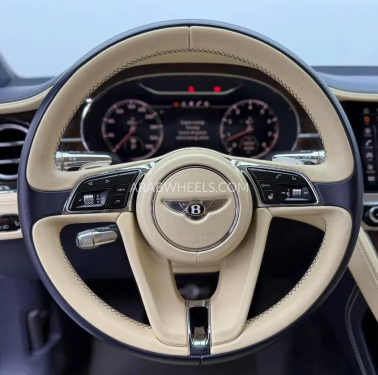 بينتلي كونتيننتال GT 2019 for Sale in دبي Image-8