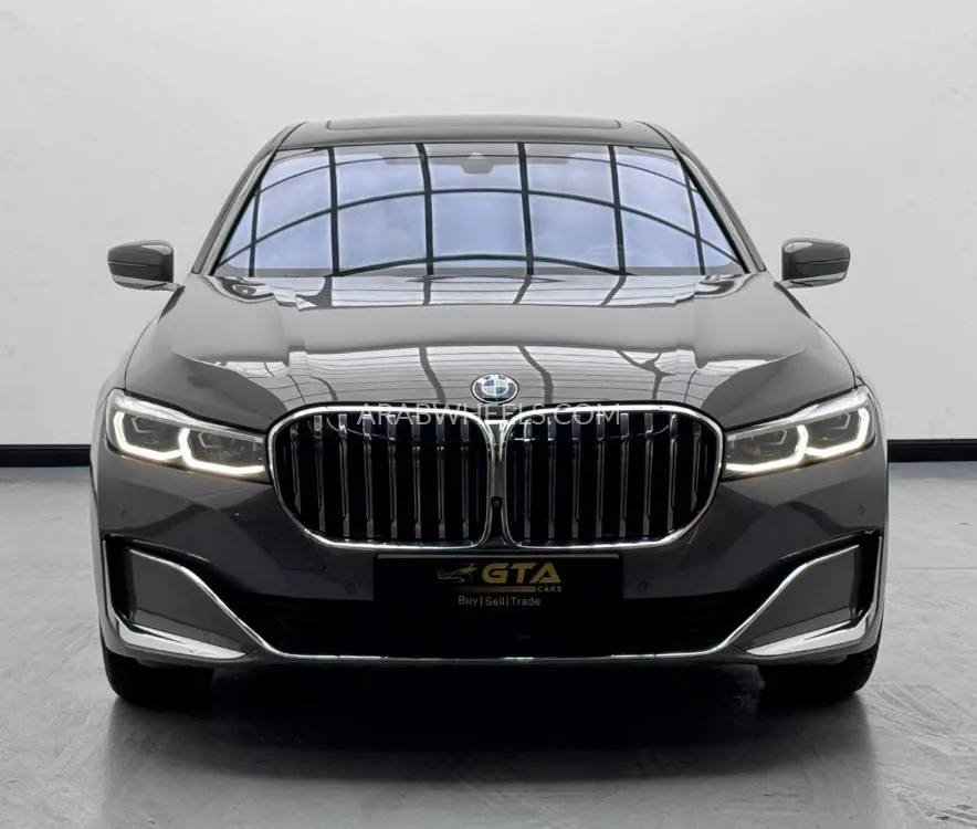 BMW 7 series 2022 for Sale in Dubai Image-2