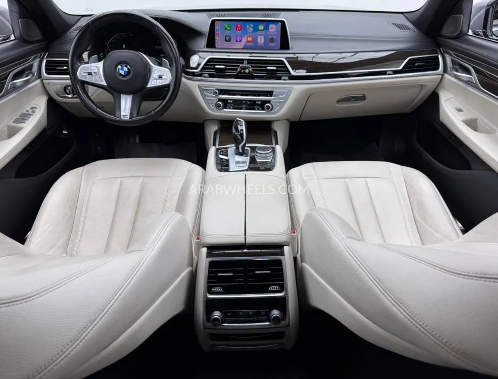 BMW 7 series 2022 for Sale in Dubai Image-7
