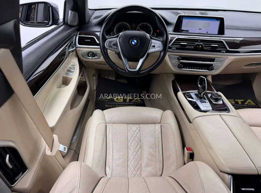 بي إم دبليو الفئة السابعة 2016 for Sale in دبي Image-8