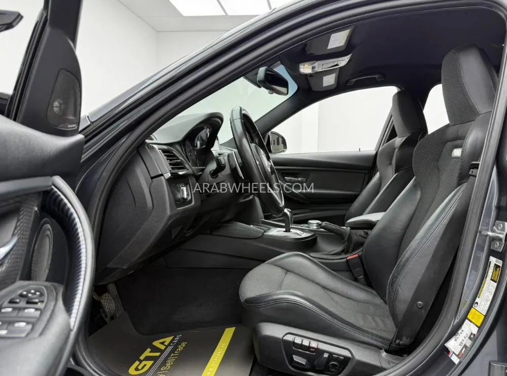 بي إم دبليو الفئة الثالثة 2015 for Sale in دبي Image-8