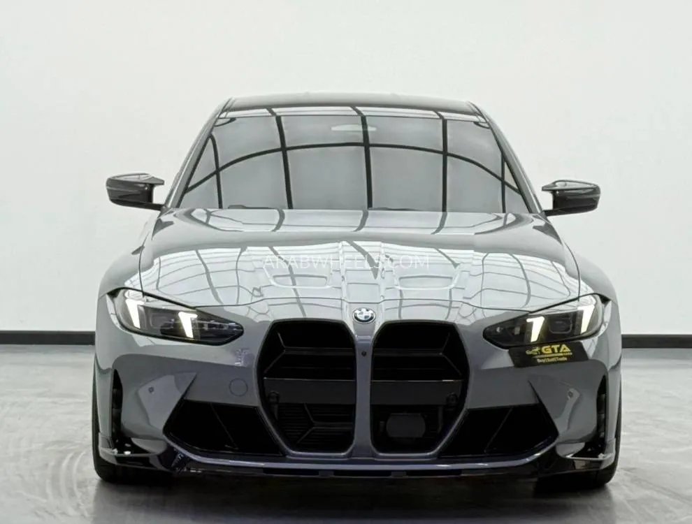 بي إم دبليو الفئة الثالثة 2025 for Sale in دبي Image-2