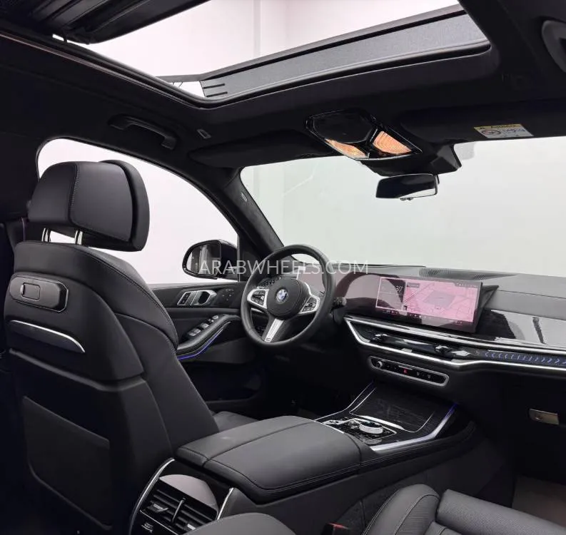 BMW X7 2025 for Sale in Dubai Image-15