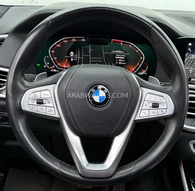 BMW X7 2019 for Sale in Dubai Image-16