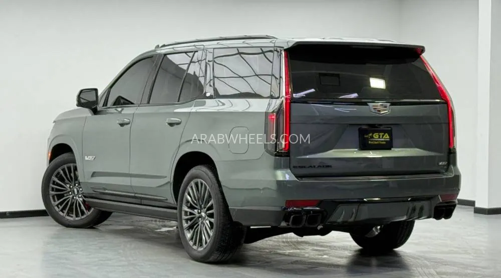 Cadillac Escalade 2023 for Sale in Dubai Image-6