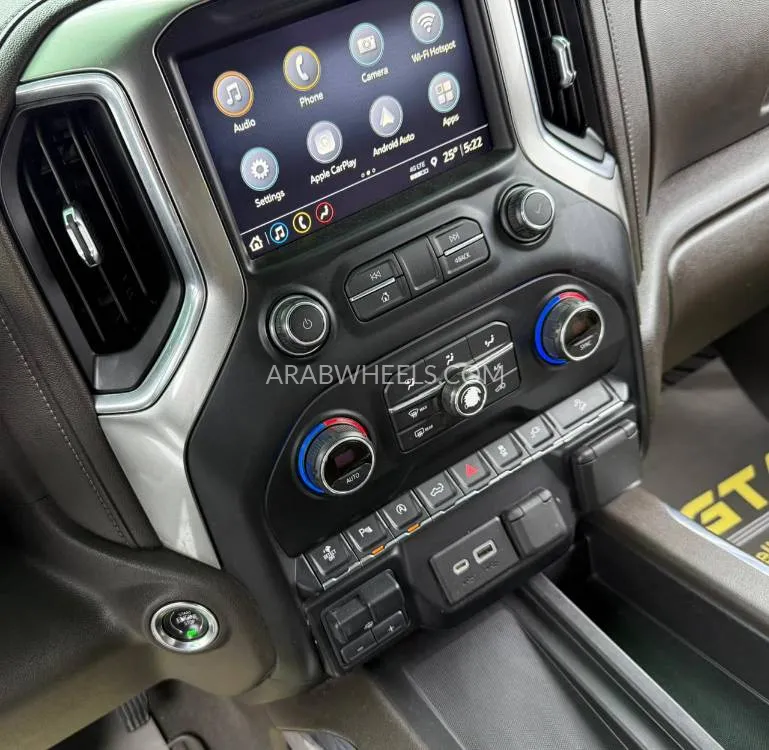 Chevrolet Silverado 2021 for Sale in Dubai Image-14