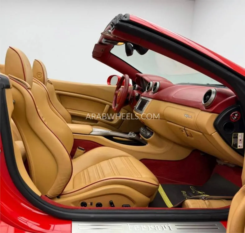فيراري كاليفورنيا 2013 for Sale in دبي Image-16