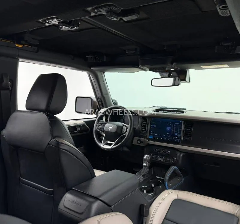 Ford Bronco 2022 for Sale in Dubai Image-12