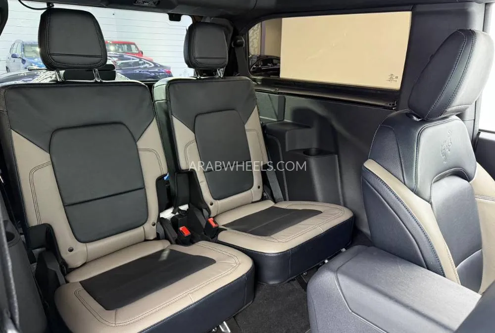 Ford Bronco 2022 for Sale in Dubai Image-14
