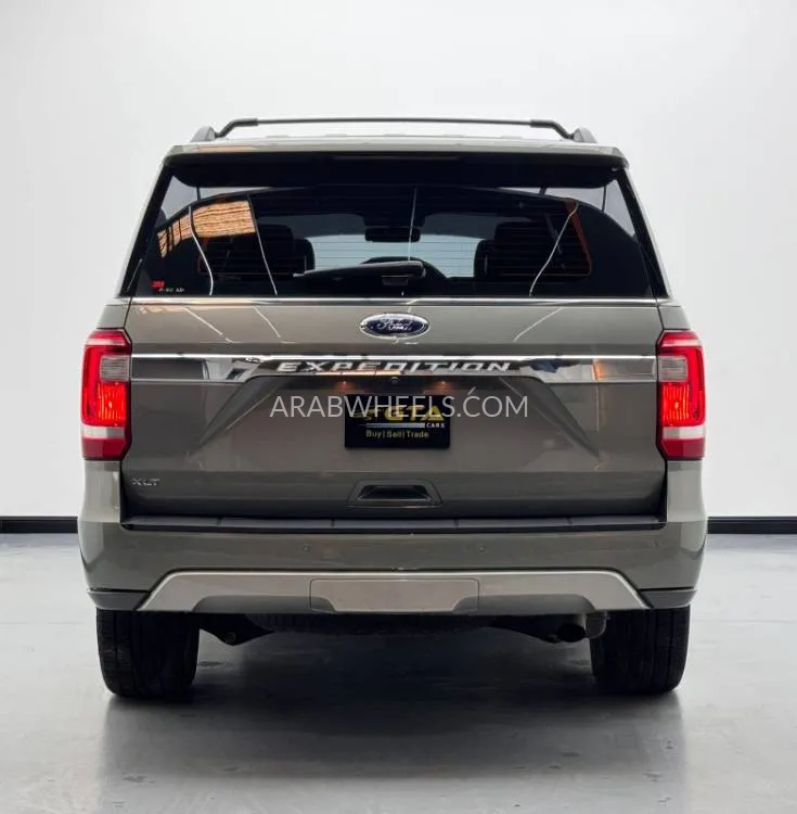 Ford Expedition 2019 for Sale in Dubai Image-5