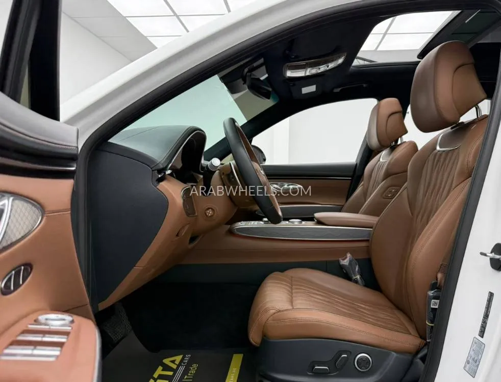 Genesis GV70 2024 for Sale in Dubai Image-8