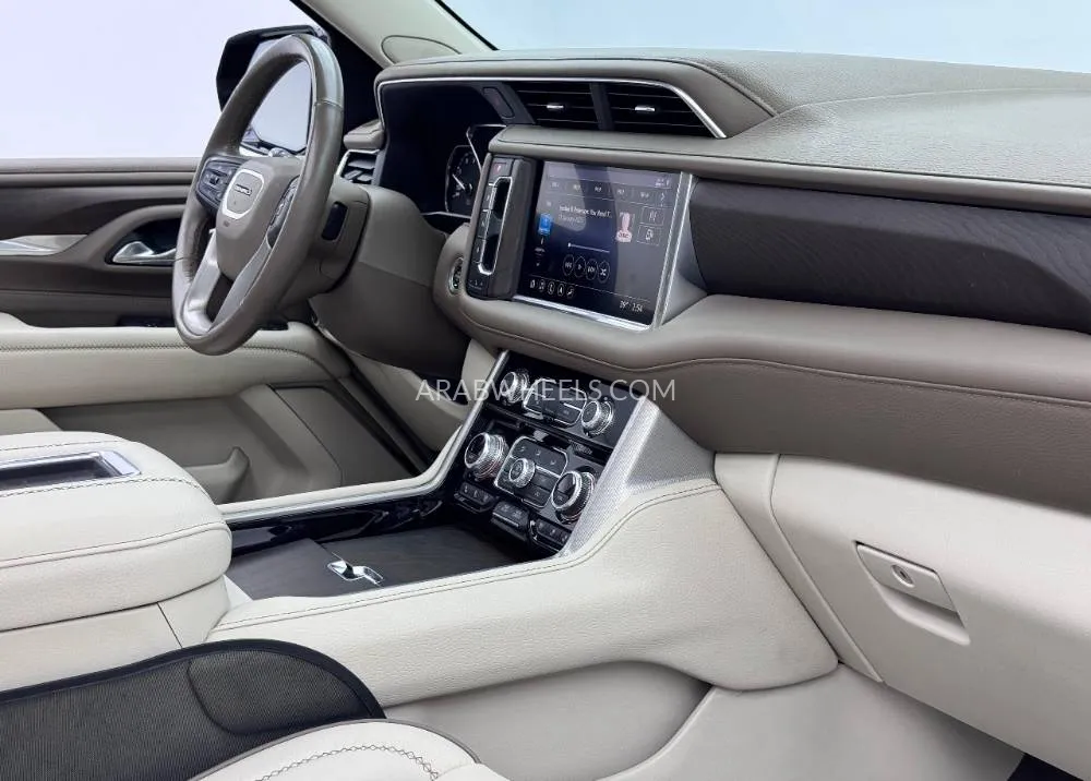 جي إم سي يوكون 2021 for Sale in دبي Image-17
