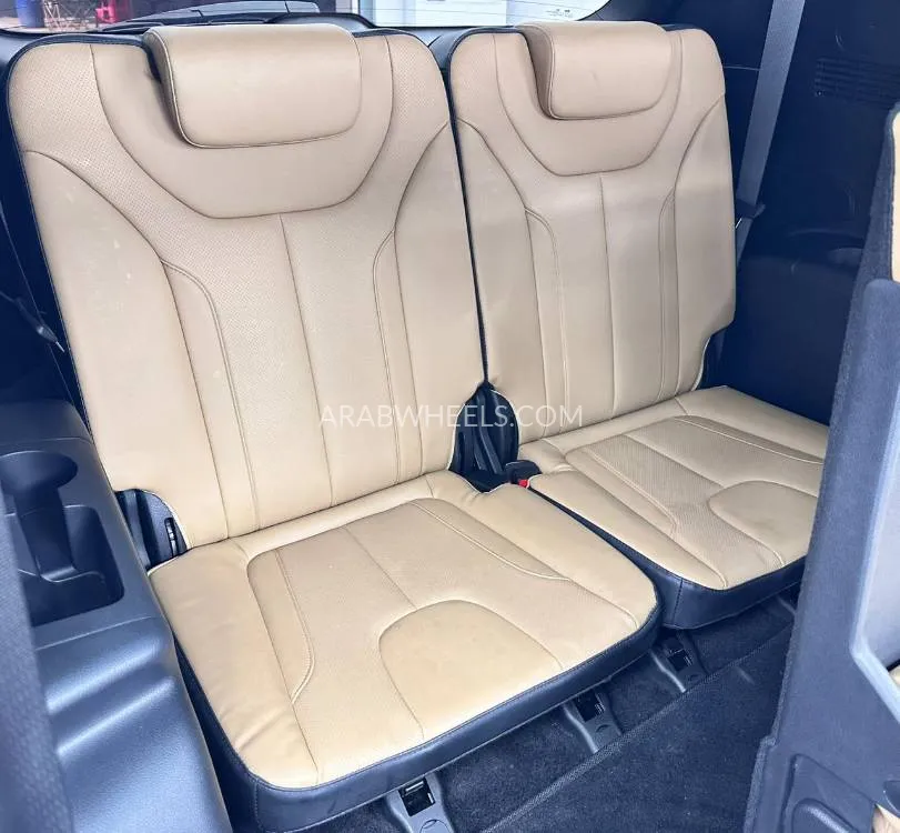 هيونداي جراند سانتا في 2024 for Sale in دبي Image-18