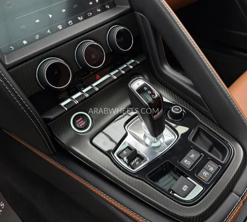 Jaguar F Type 2021 for Sale in Dubai Image-15