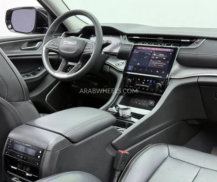 جيب شيروكي 2020 for Sale in دبي Image-11