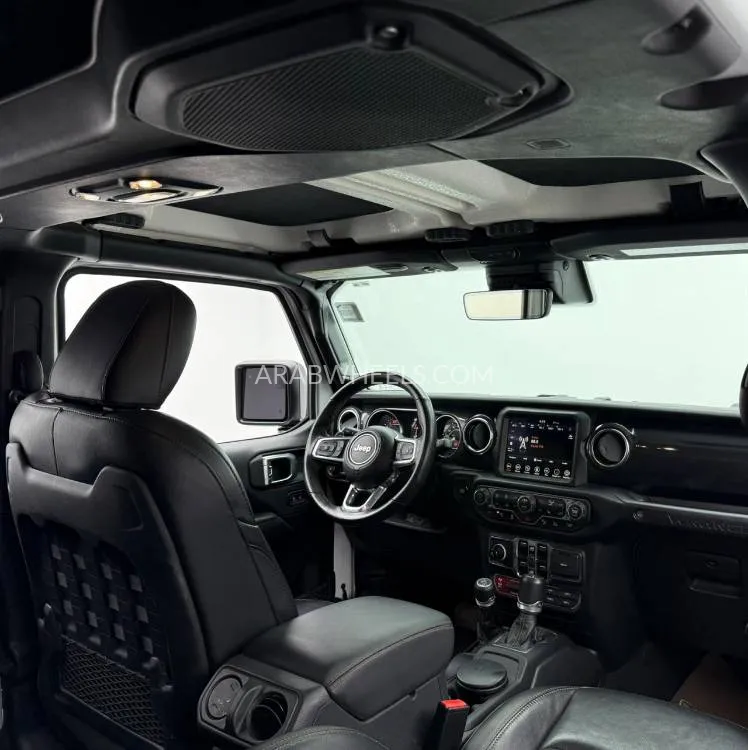 Jeep Wrangler 2023 for Sale in Dubai Image-10