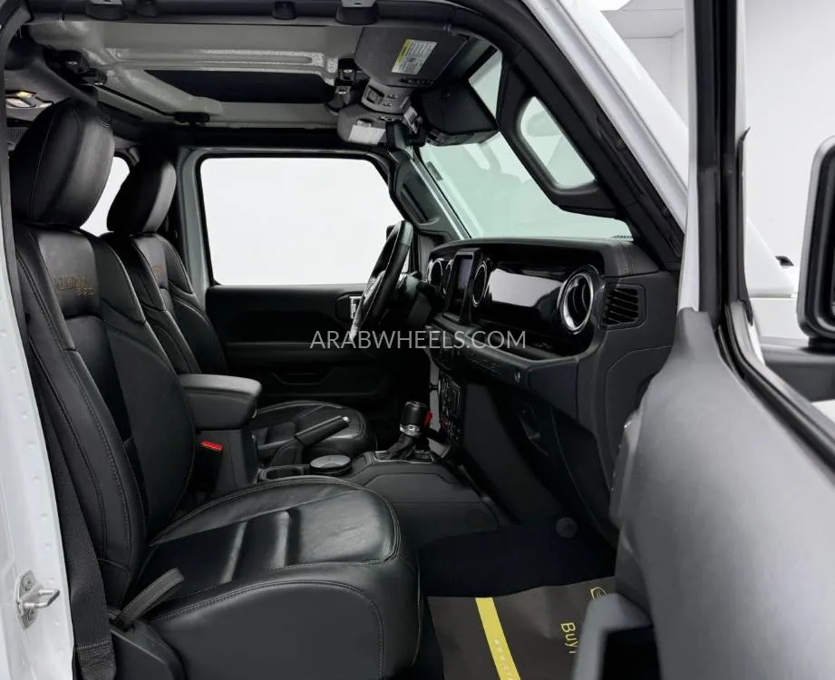 Jeep Wrangler 2023 for Sale in Dubai Image-15