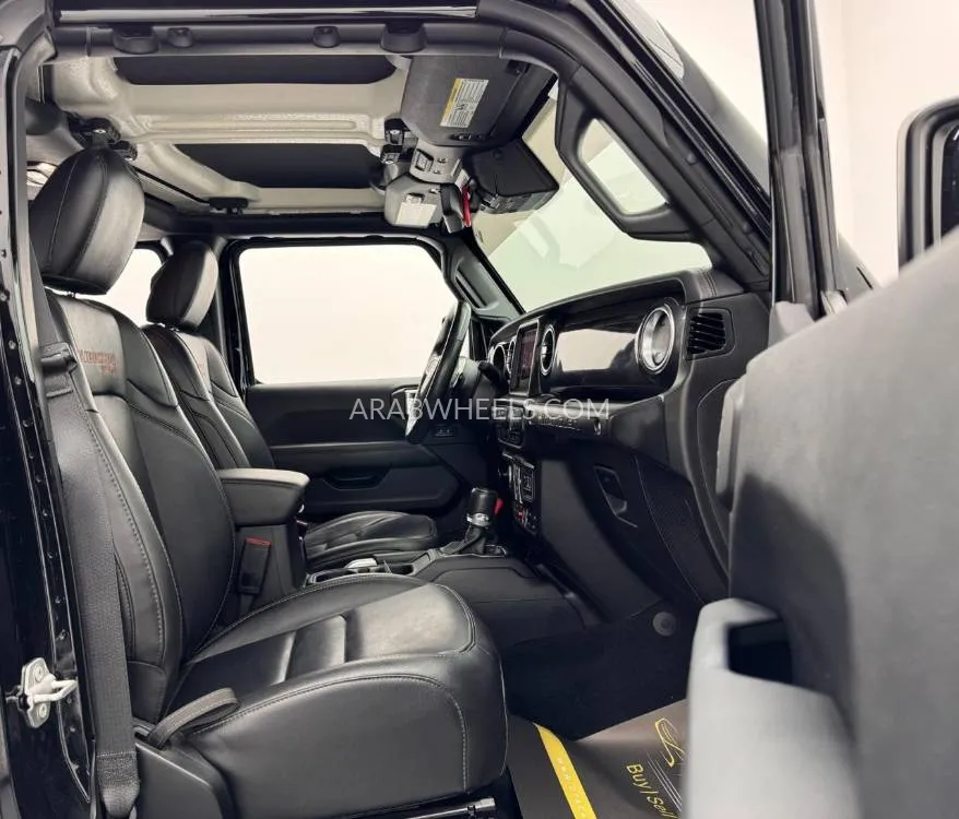 Jeep Wrangler 2023 for Sale in Dubai Image-12
