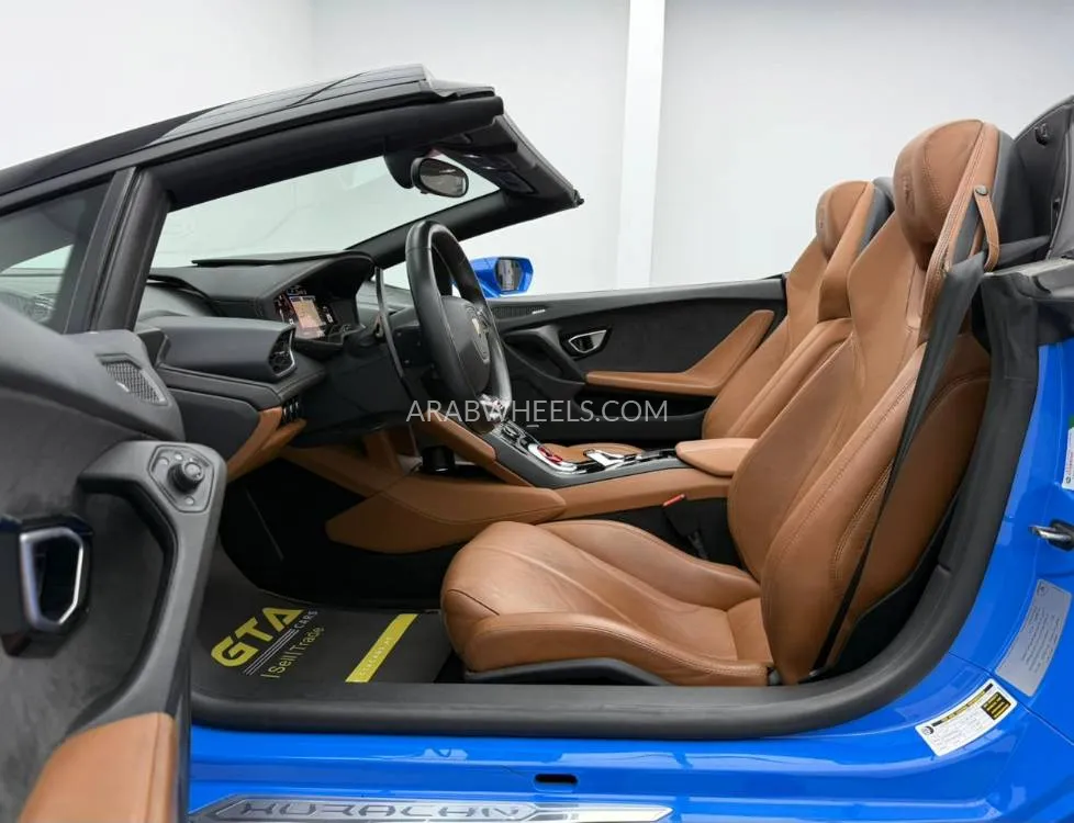 Lamborghini Huracan 2016 for Sale in Dubai Image-10