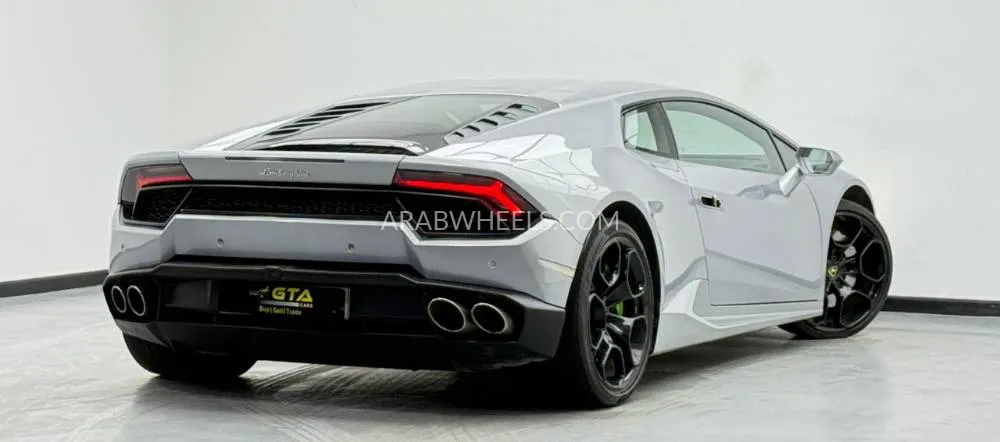 Lamborghini Huracan 2016 for Sale in Dubai Image-6