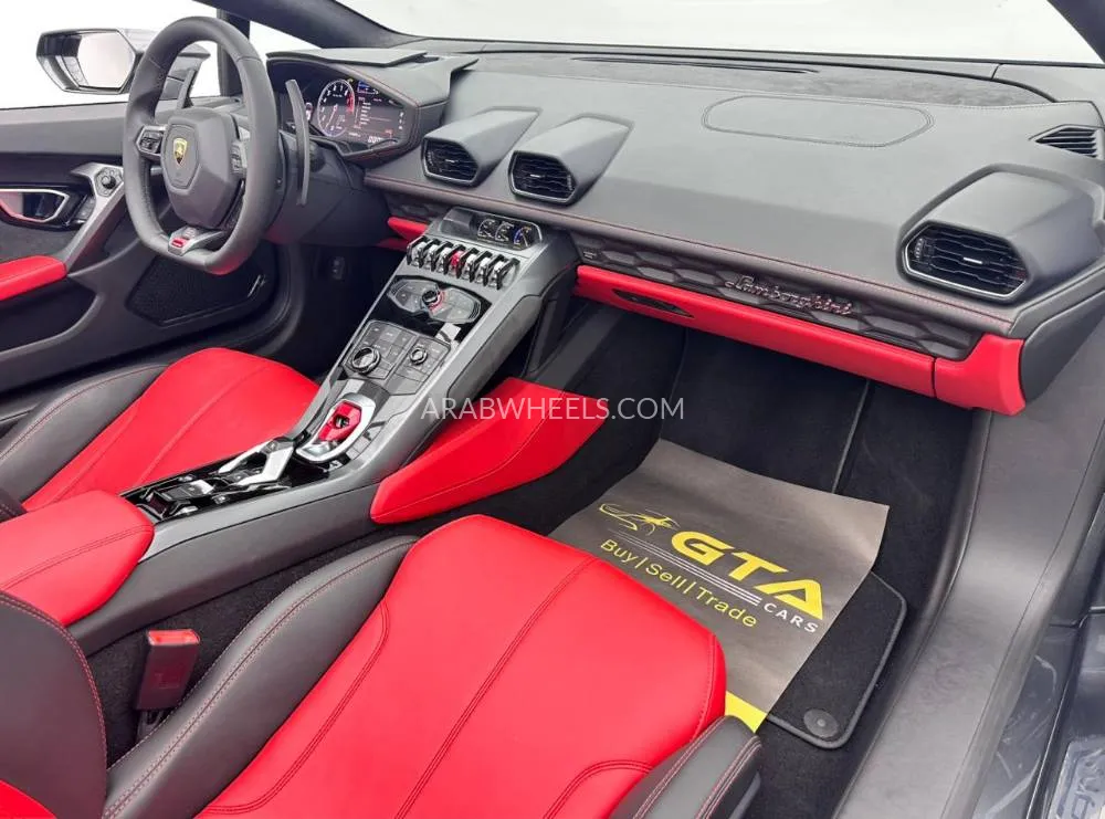 Lamborghini Huracan 2018 for Sale in Dubai Image-14
