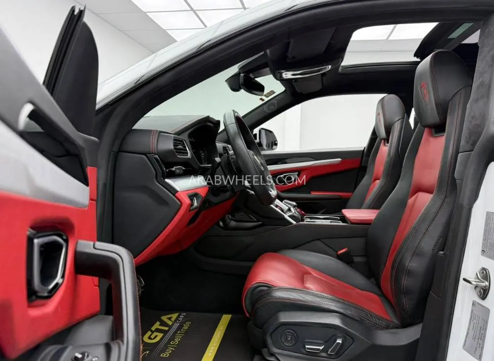 Lamborghini Urus 2019 for Sale in Dubai Image-14