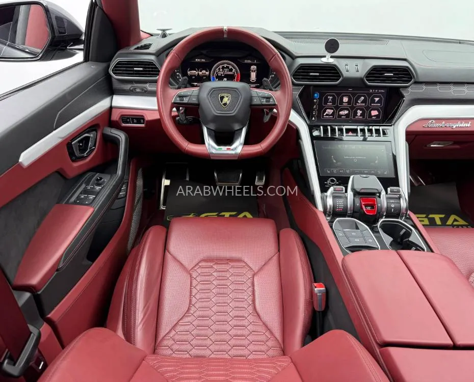 Lamborghini Urus 2020 for Sale in Dubai Image-8
