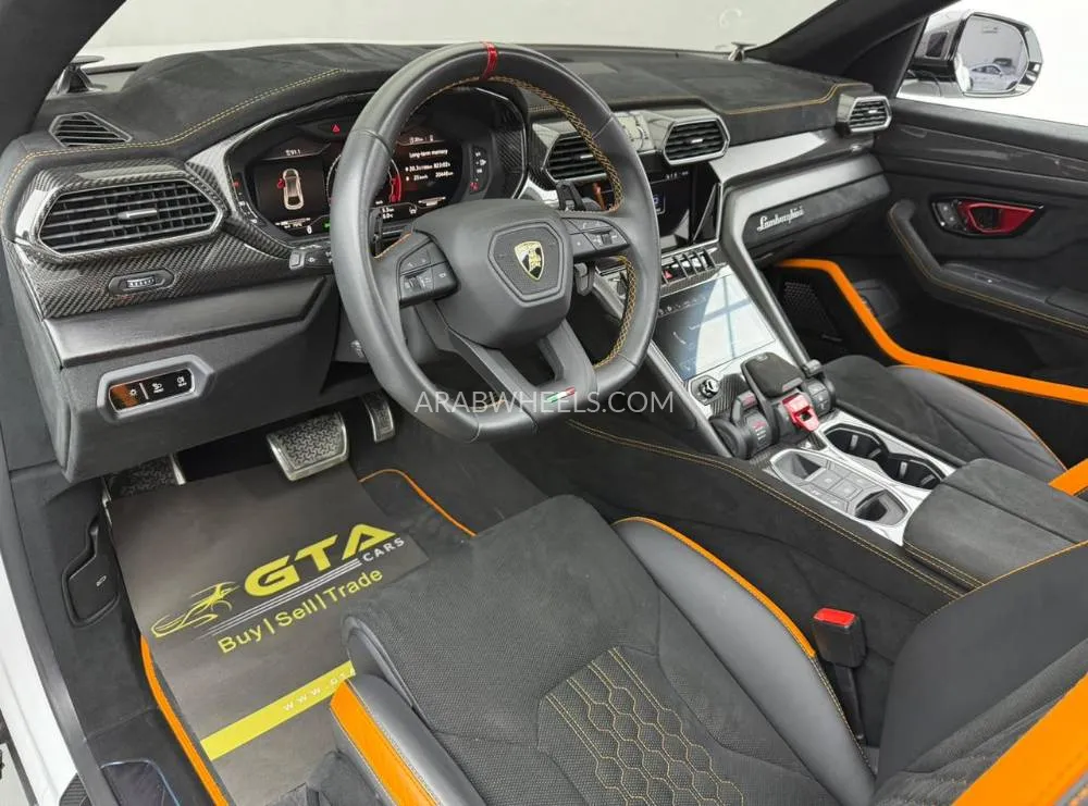 Lamborghini Urus 2023 for Sale in Dubai Image-10