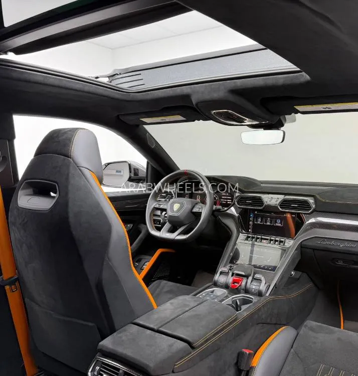 Lamborghini Urus 2023 for Sale in Dubai Image-12