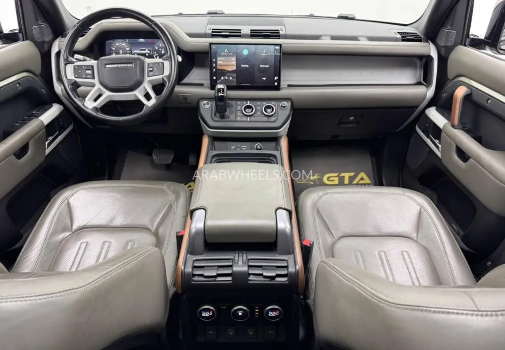 Land Rover Defender 2022 for Sale in Dubai Image-7