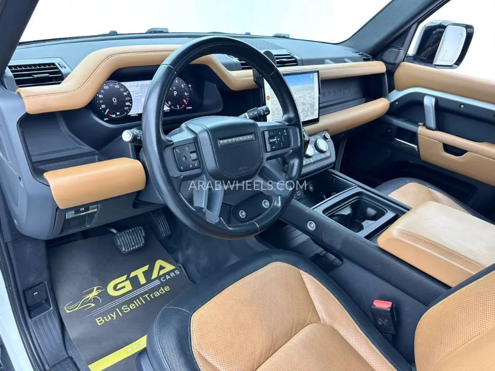 Land Rover Defender 2023 for Sale in Dubai Image-9