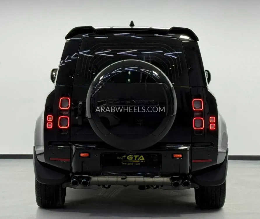 Land Rover Defender 2024 for Sale in Dubai Image-5