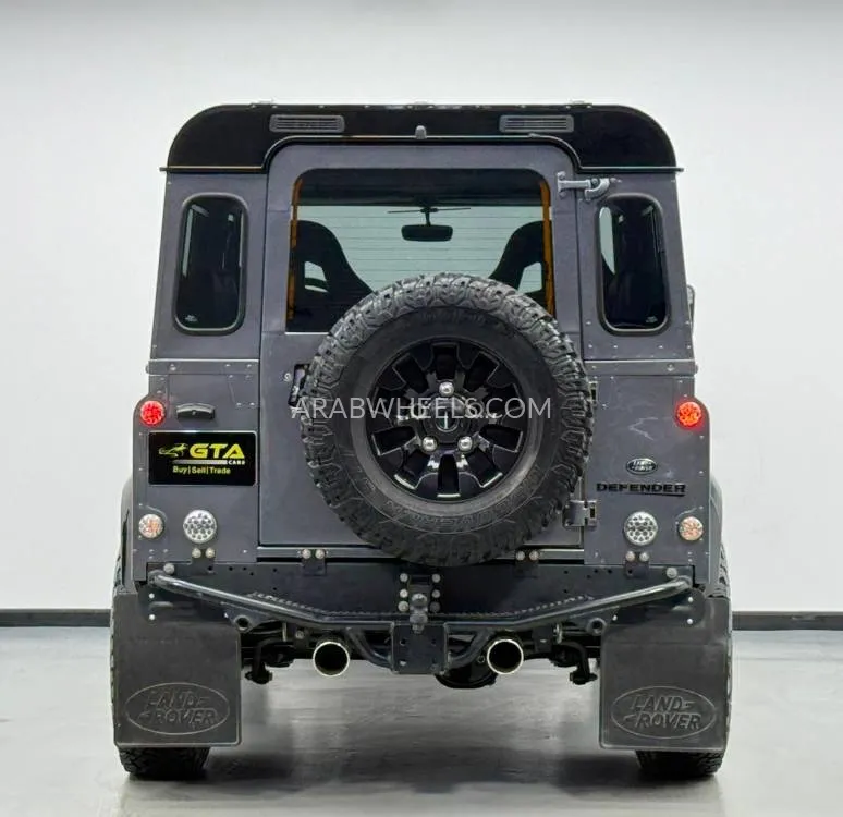 لاند روفر ديفندر 1988 for Sale in دبي Image-5