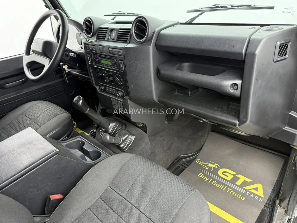 Land Rover Defender 2008 for Sale in Dubai Image-13