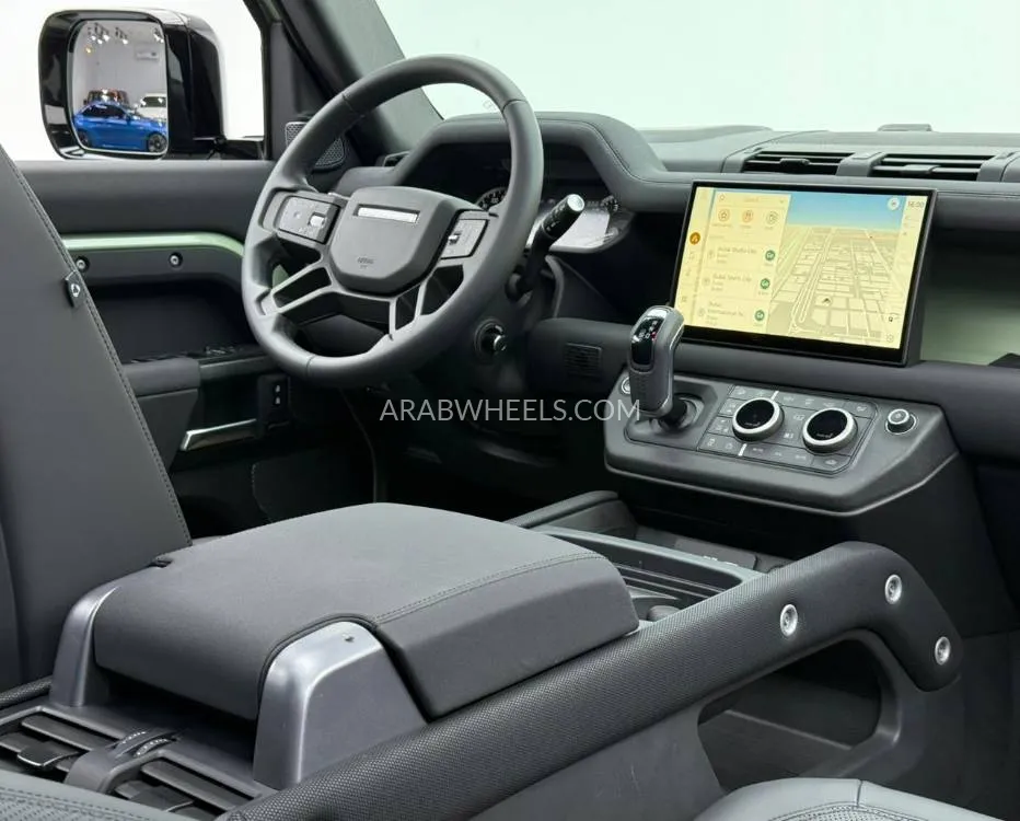Land Rover Defender 2023 for Sale in Dubai Image-11