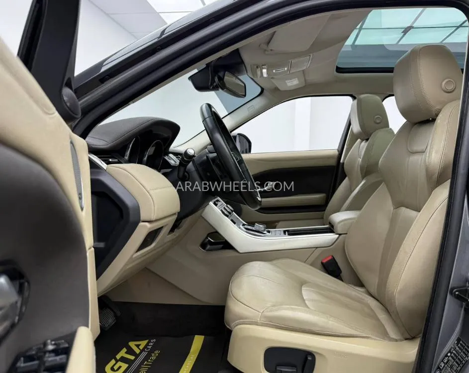 Land Rover Range Rover Evoque 2016 for Sale in Dubai Image-14