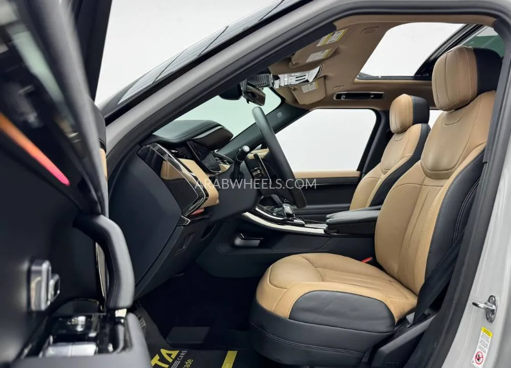 لاند روفر رينج روفر سبورت 2024 for Sale in دبي Image-15