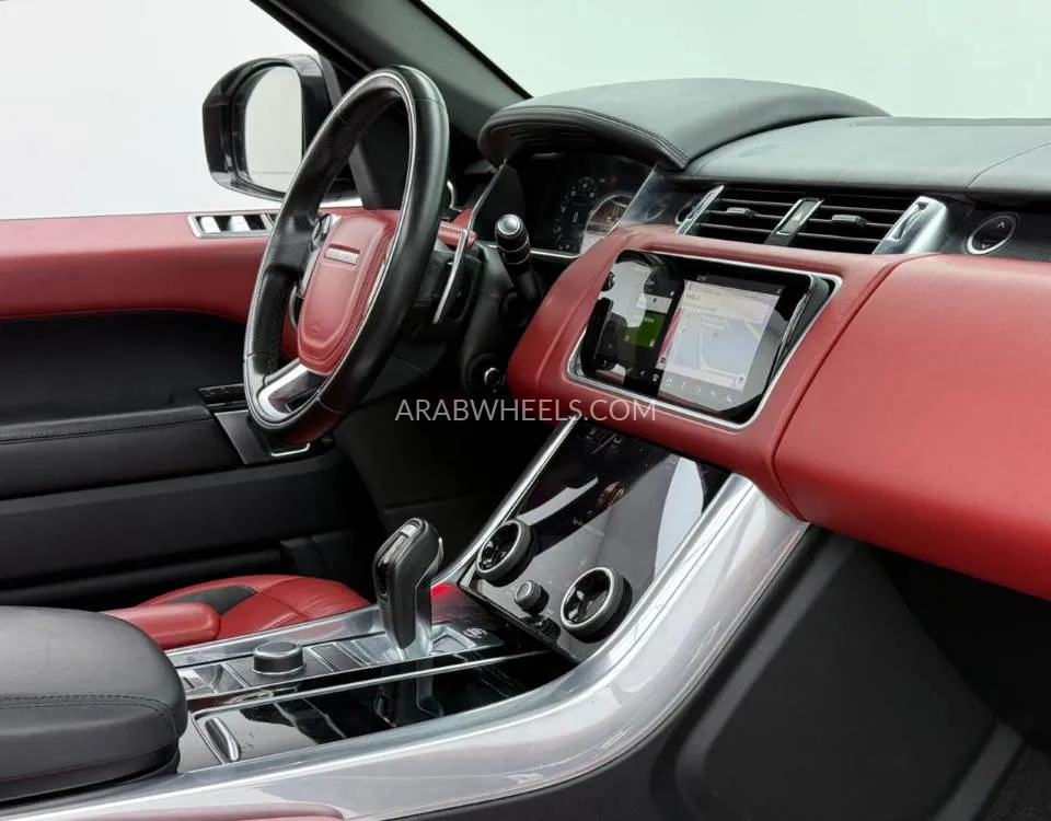 Land Rover Range Rover Sport 2018 for Sale in Dubai Image-13