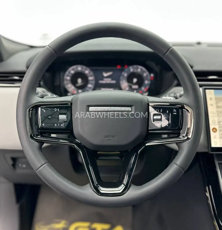 لاند روفر رينج روفر فيلار 2024 for Sale in دبي Image-7